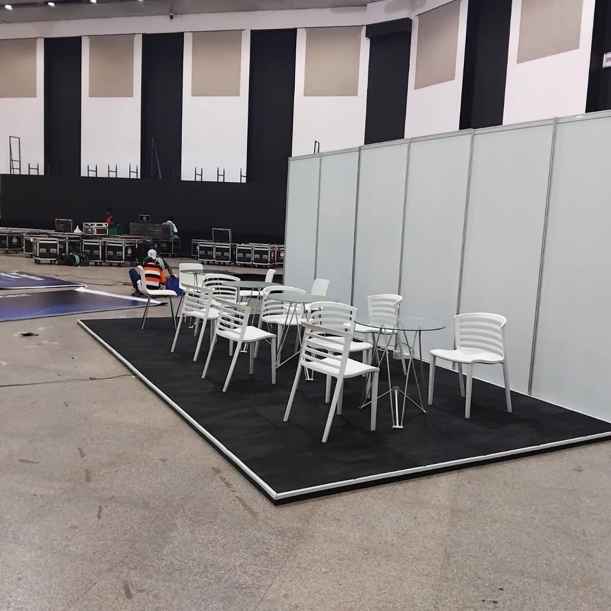 Helanka exhibition stall installation — photo 07